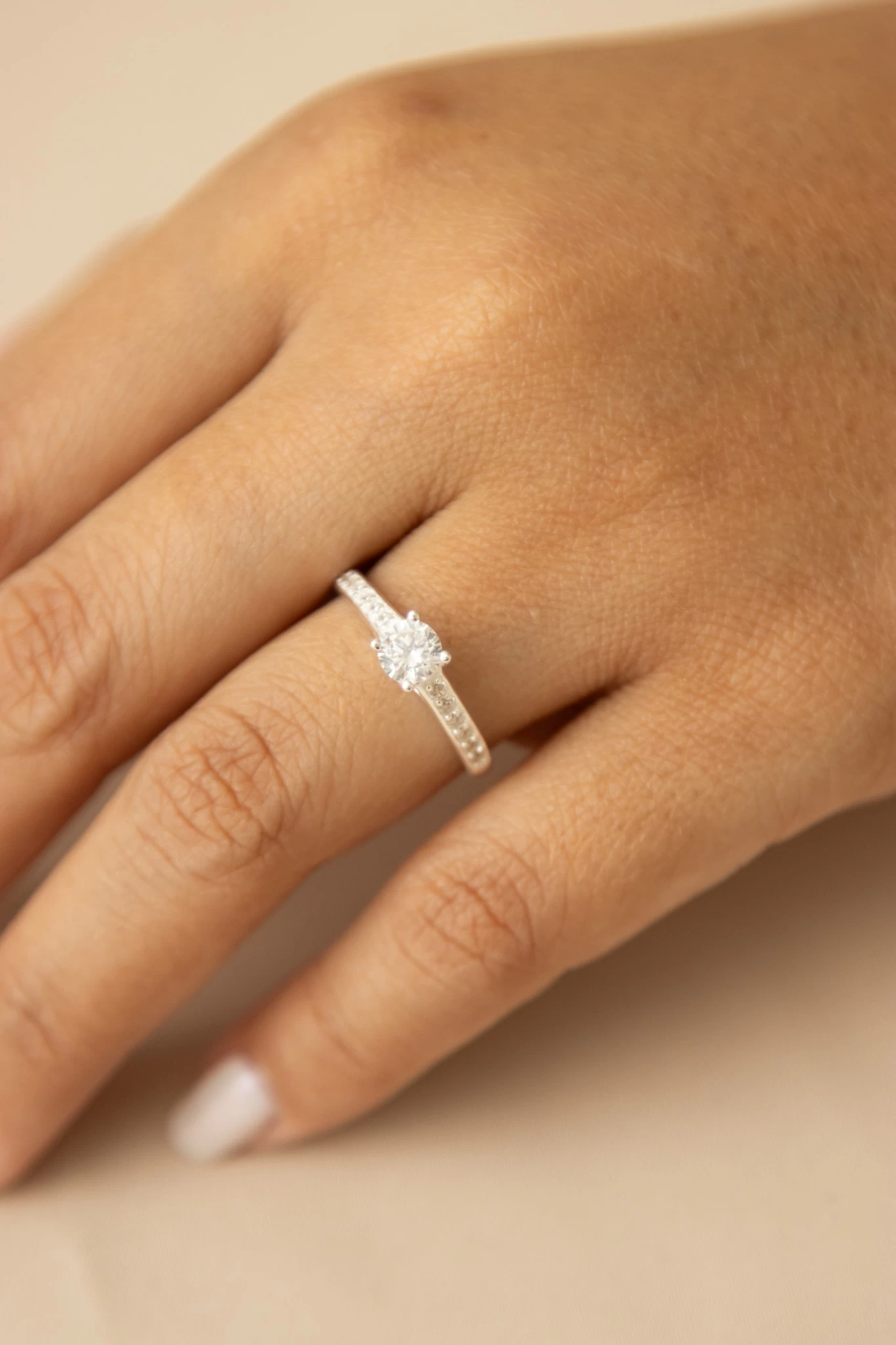 anillo-de-plata-con-circon-02