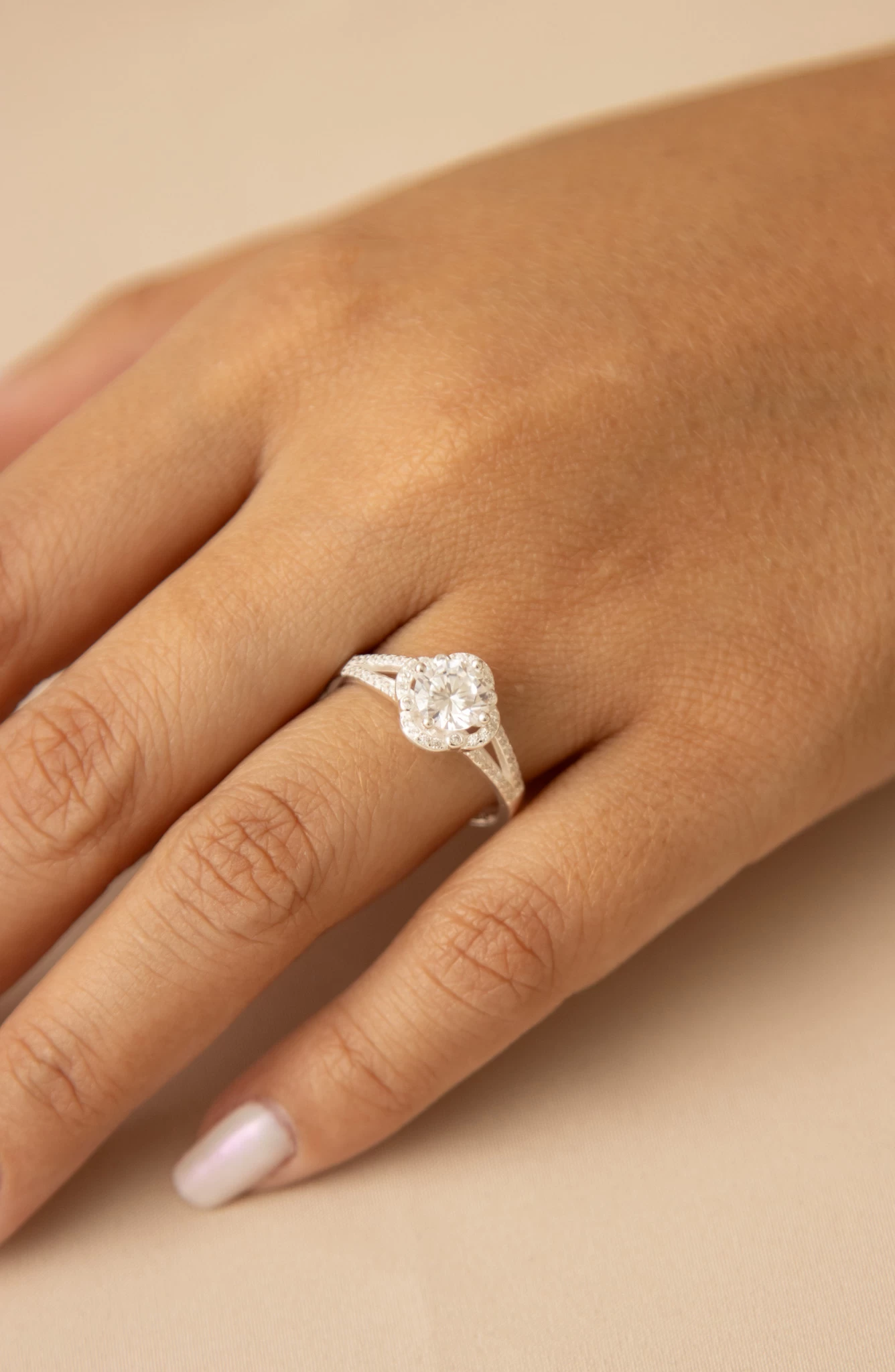 anillo-de-plata-con-circon-03