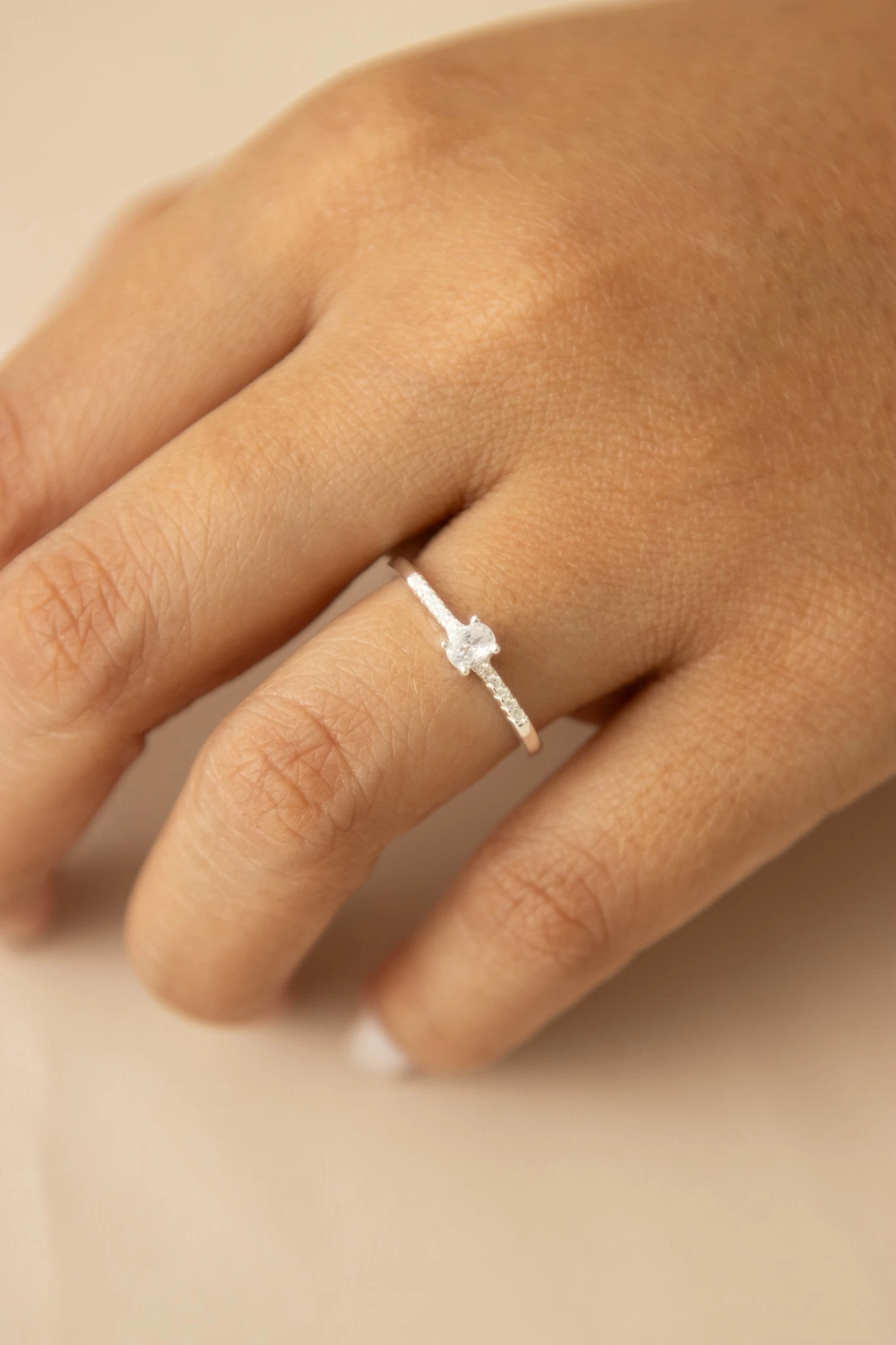 anillo-de-plata-con-circon-01