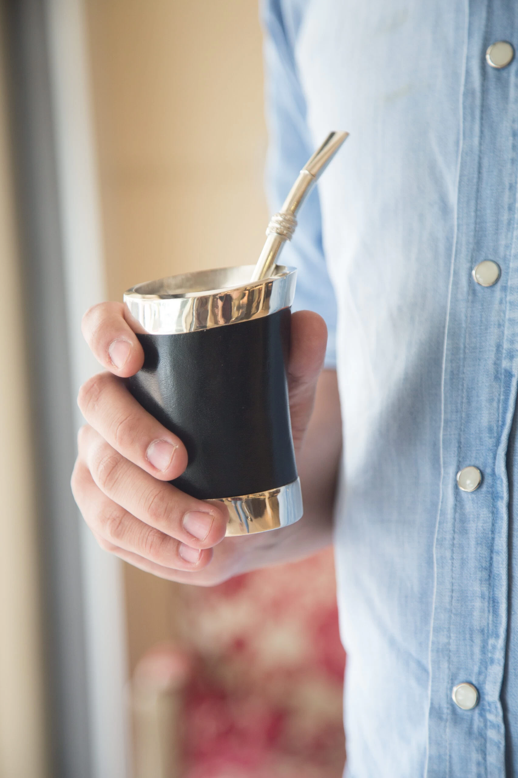 guampa-de-cuerno-con-cuero