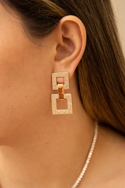 aro-enchapado-cuadrado-colgante-con-circones