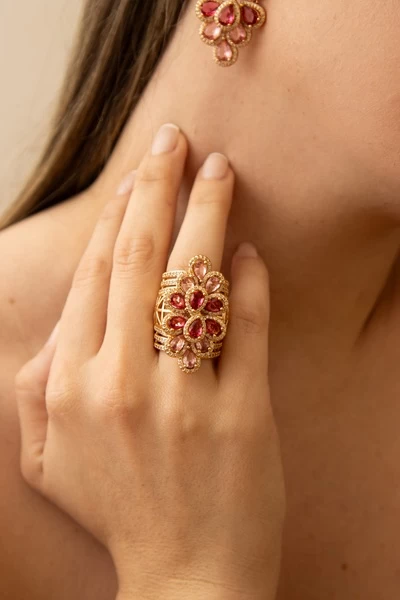 anillo-enchapado-con-circones-rosas