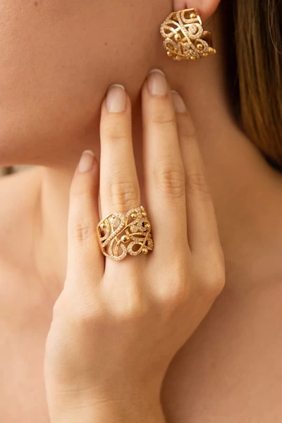 anillo-enchapado-con-circones