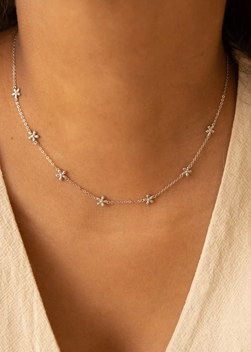 cadena-rodinada-con-flores