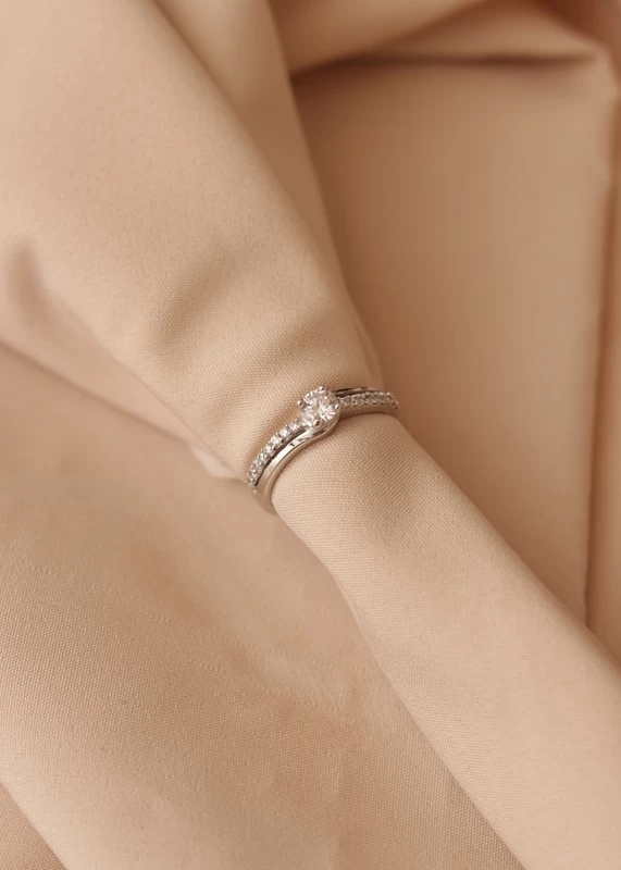 anillo-de-compromiso-en-oro-50